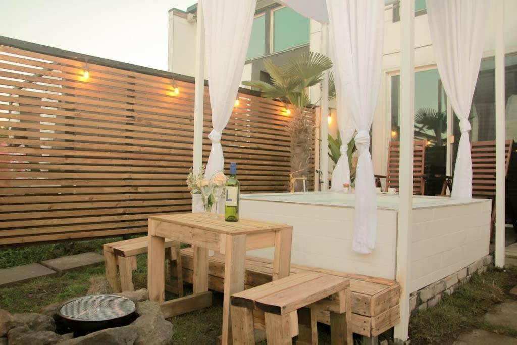 Jeju Hyeun'S House Vila Exterior foto